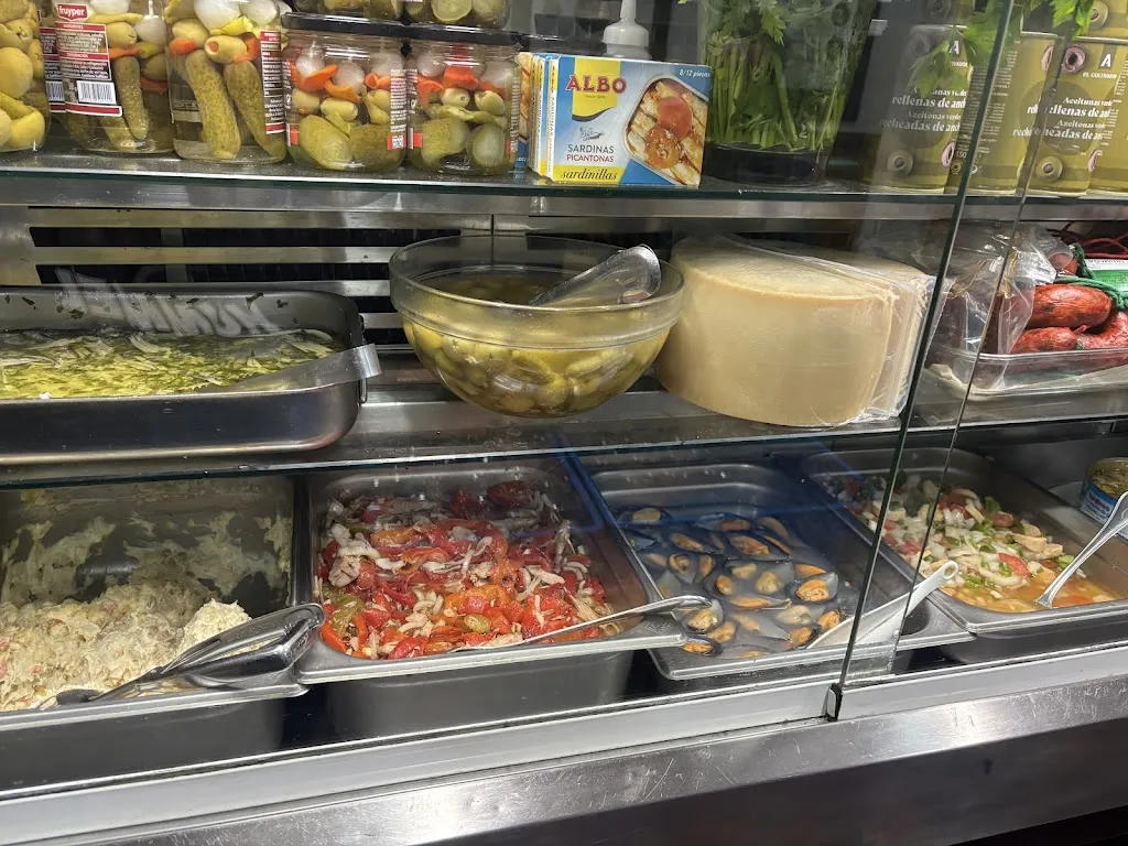 Carmen Maria Aguilera Charro_Cervecería Palomino_Guillena_review