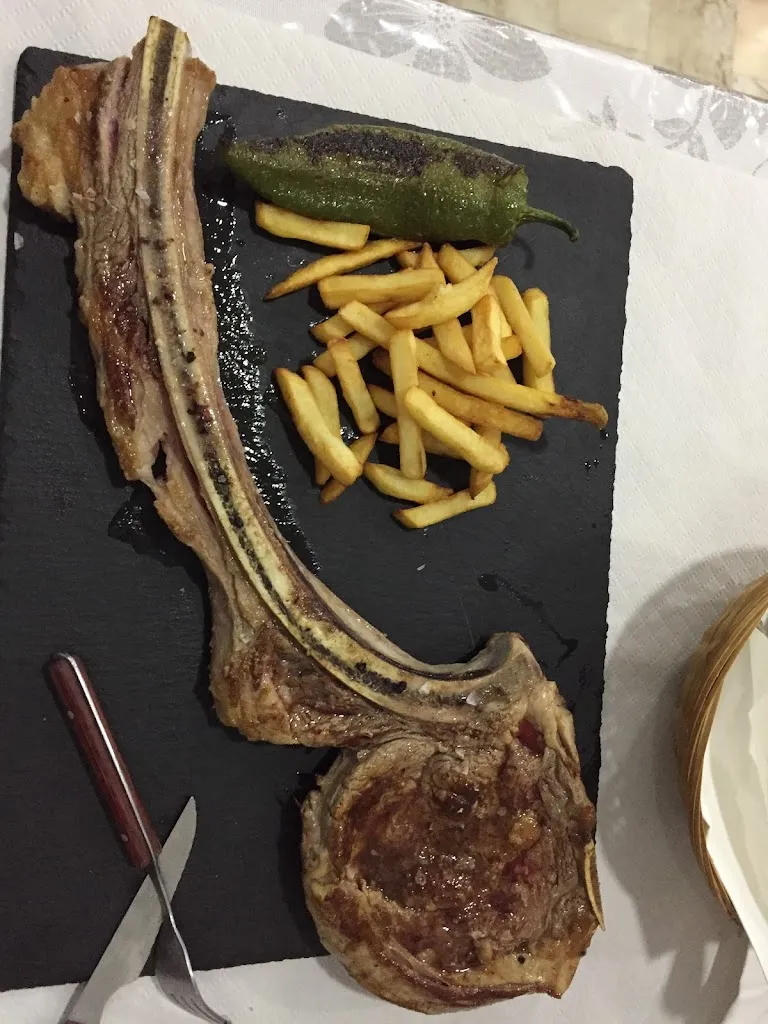 Henri Schel_Hostal Venta Los Arcos_Guillena_review