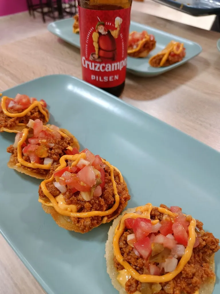 Elodie Camboulives_Taco Mama_Lantejuela La_recensione