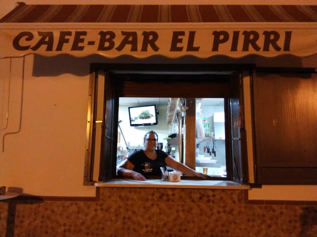 Cafe-Bar El Pirri restaurant in Lora de Estepa