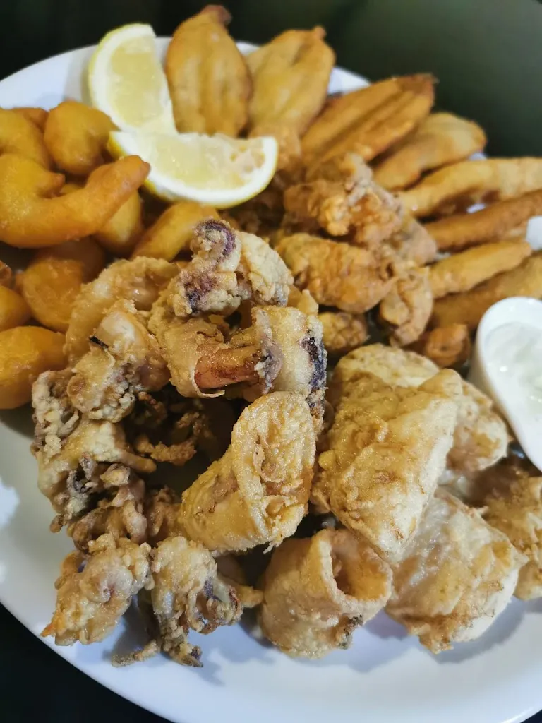 Cafe-Bar El Pirri_Lora de Estepa_slider_image_2