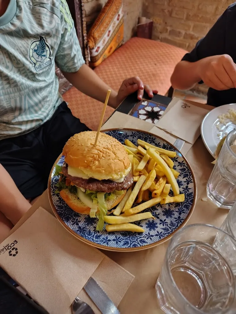 Rodd Gerstenhaber_Tetería - Restaurante Kasbah Granada_Alicún_recensione