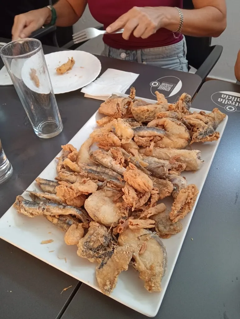 Yolanda_BODEGUITA EL GALGO_Lebrija_review