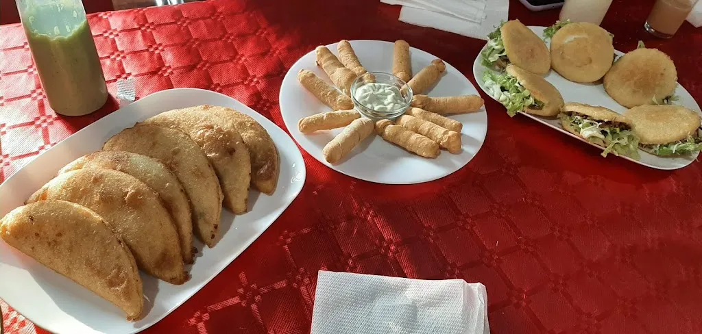 Vanessa Chirinos_Bar Restaurante Cotero_Lebrija_review