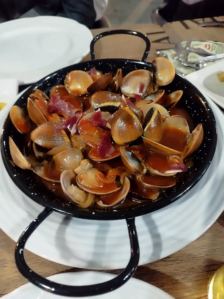 Luis Montosa_Bar Tienda Nueva_Lebrija_review