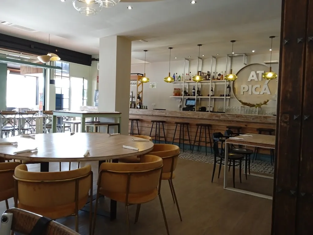 ATYPICA Tapas_Alicún_slider_image_3