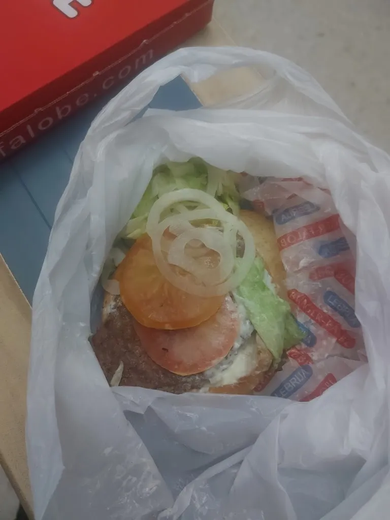 Almu Sanchez_Pizzería Falobe_Lebrija_recensione