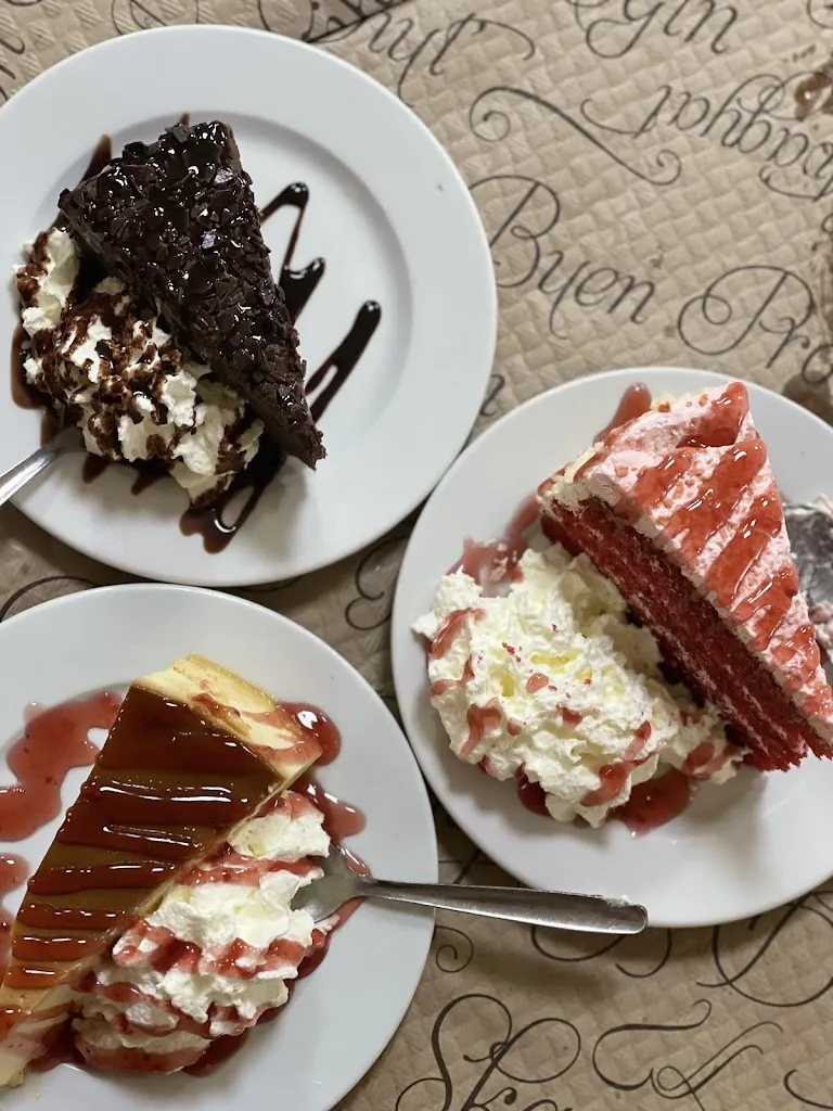 Restaurante Asador Buenos Ratos_Berja_slider_image_3