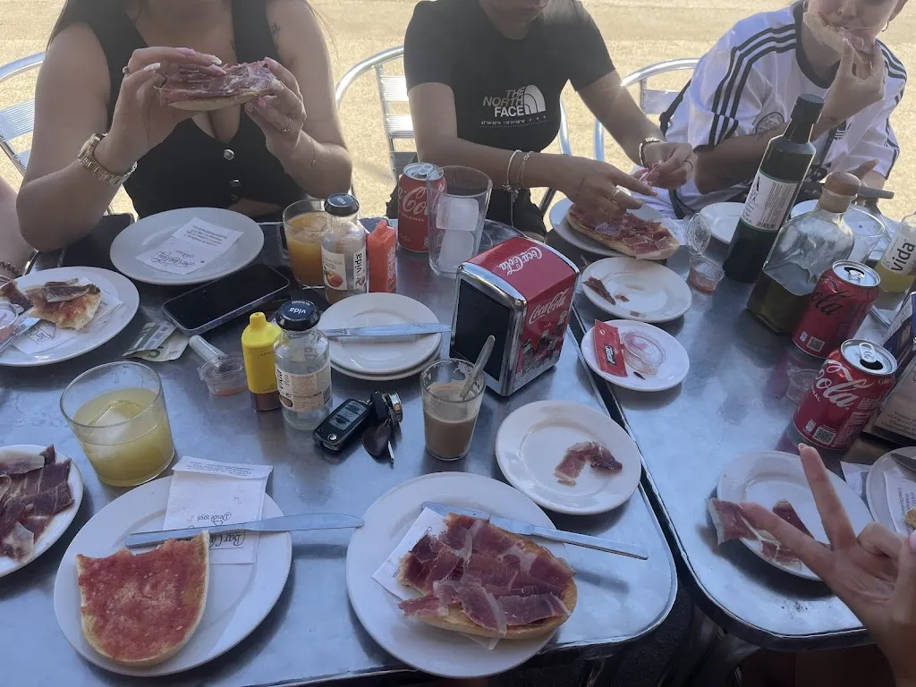 Maria Yeste Haro_Casa Eloy_Luisiana La_review