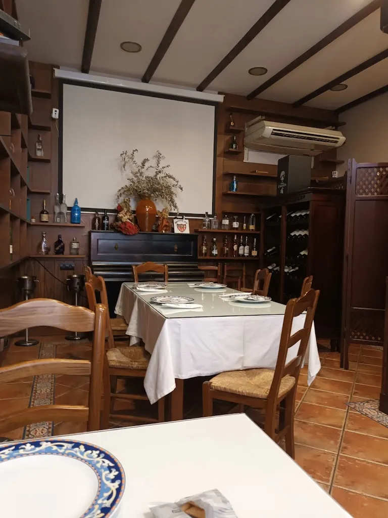 Restaurante Mesón Las Gemelas restaurant in Luisiana La