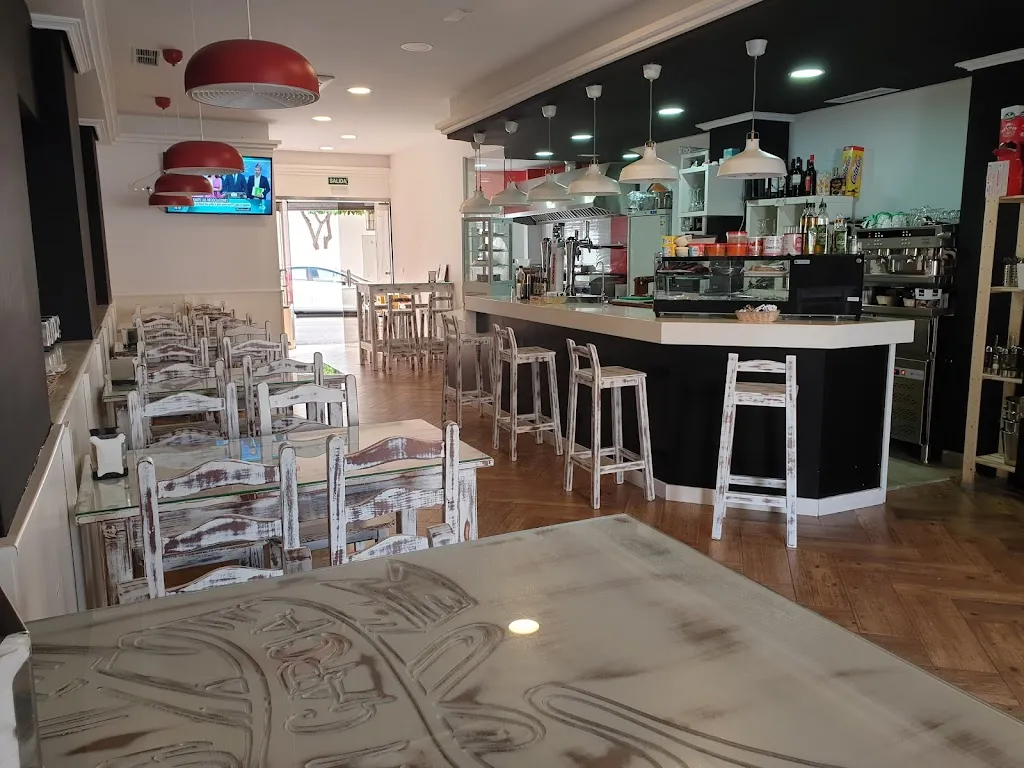 Cafe - tapas Javi Garcia_Lora del Río_slider_image_1