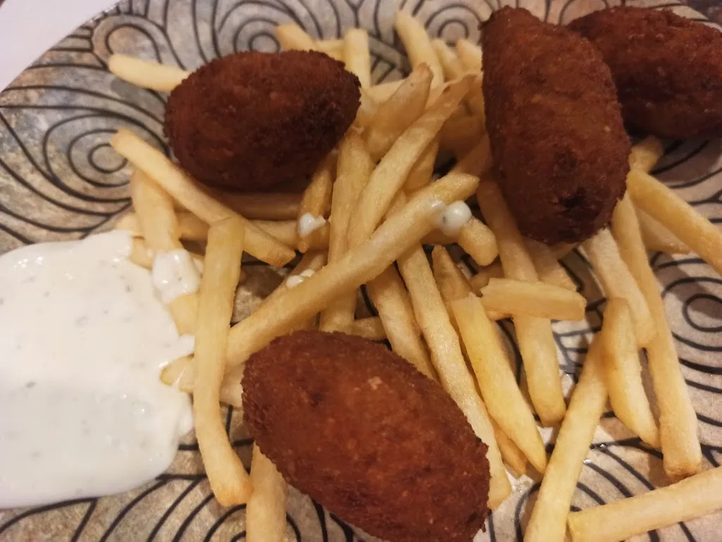 Rosa Sevilla_Restaurante Medieval_Lora del Río_review