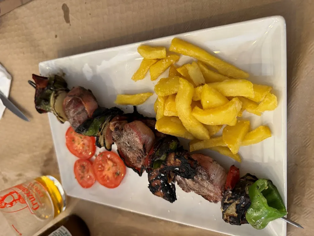 Asador Paco y Elvira_Lora del Río_slider_image_3