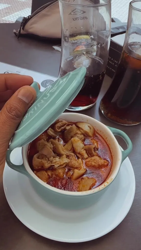 Suthaporn Wongsa_Bar Restaurante La Estación_Lora del Río_review