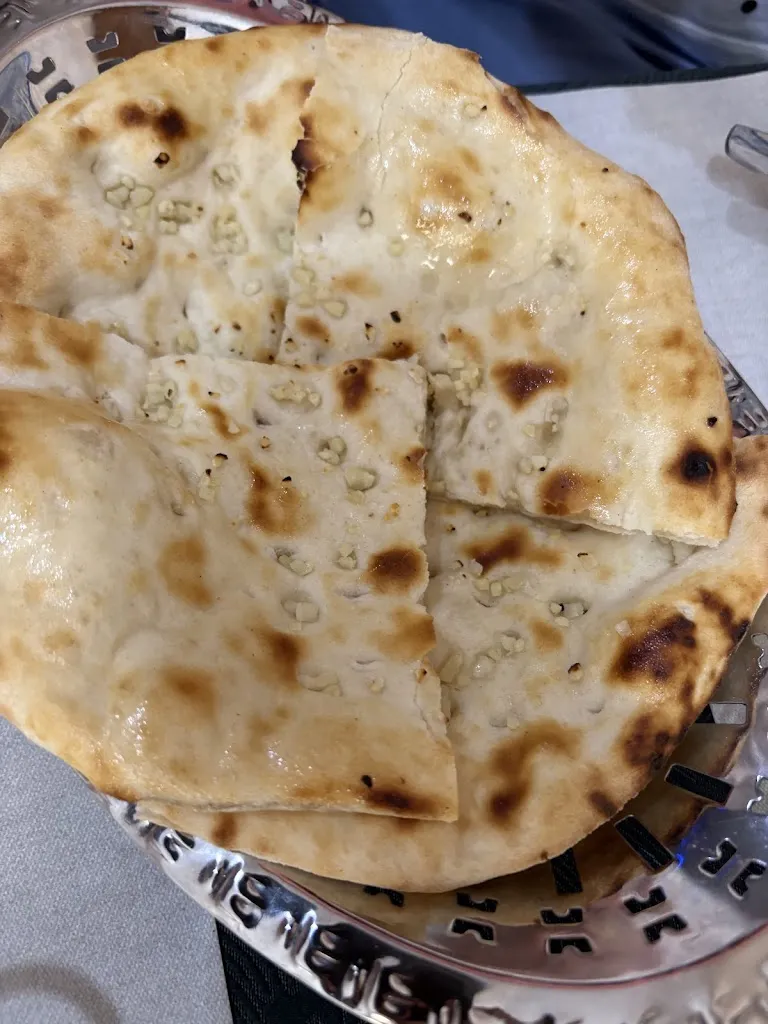 Montserrat Medina Cabrera_Alahdin Restaurante Indio Berja_Berja_review