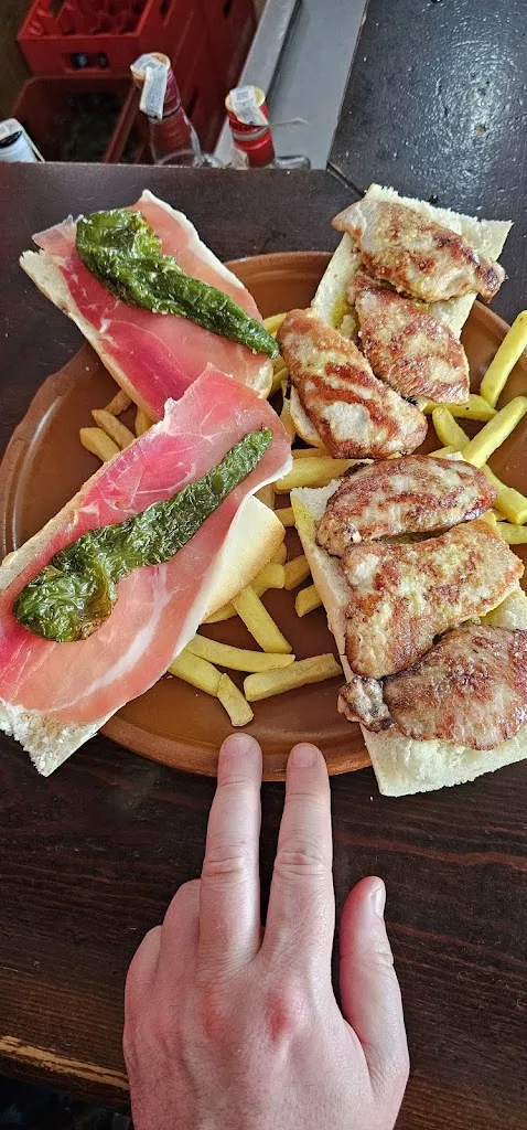 Menu_Bodeguita EL MONTADITO_Lora del Río_image_7