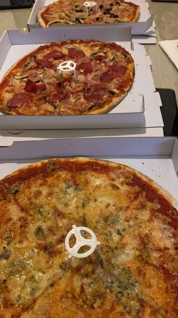 Menu_Pizzeria da vito horno de leña_Lora del Río_immagine_5