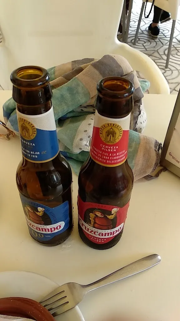 Menu_Bar los Cristales_Lora del Río_image_5