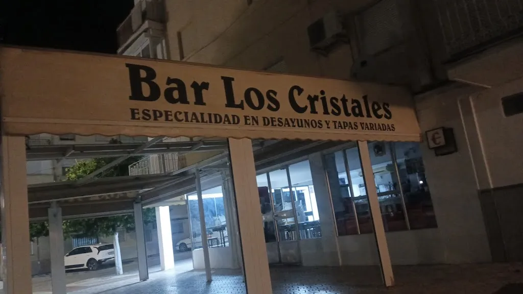 Bar los Cristales restaurant in Lora del Río