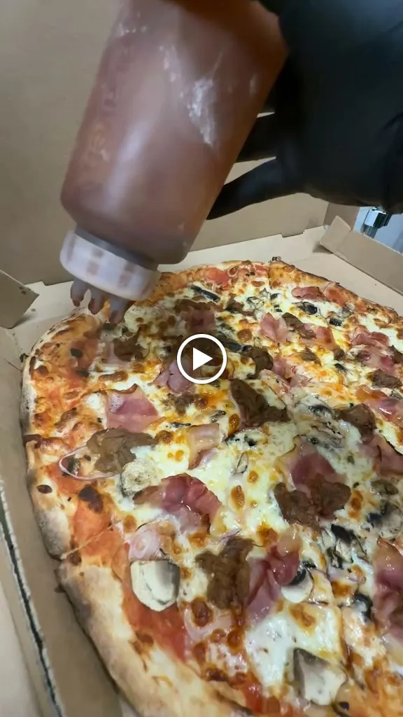 Pizzería Rustica Napoletana Style XXL_Lora del Río_slider_image_2