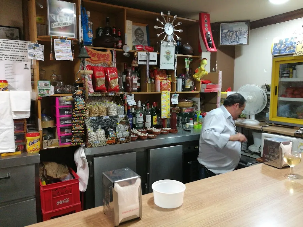 norb dew_Bar El Cano_Lora del Río_review