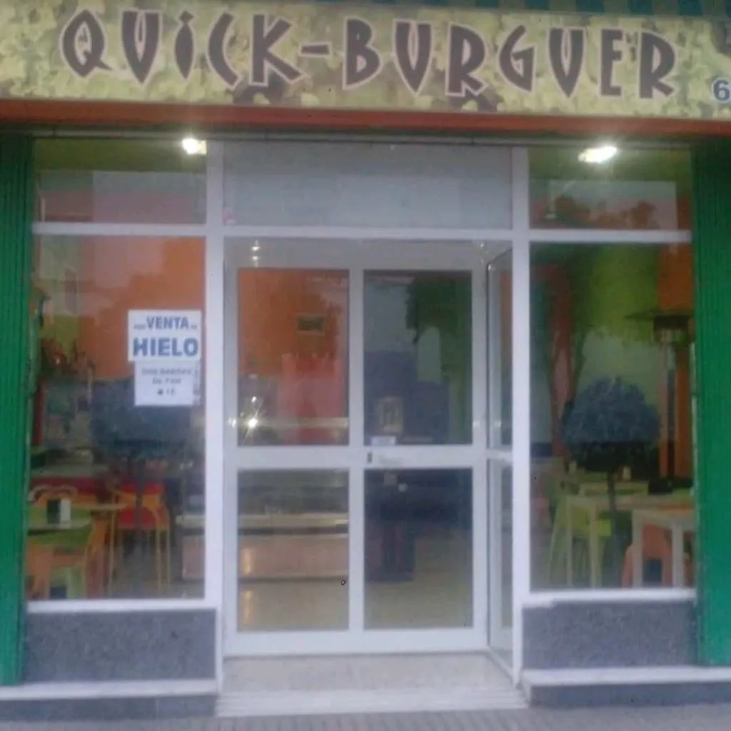 Quick Burguer_Lora del Río_slider_image_3