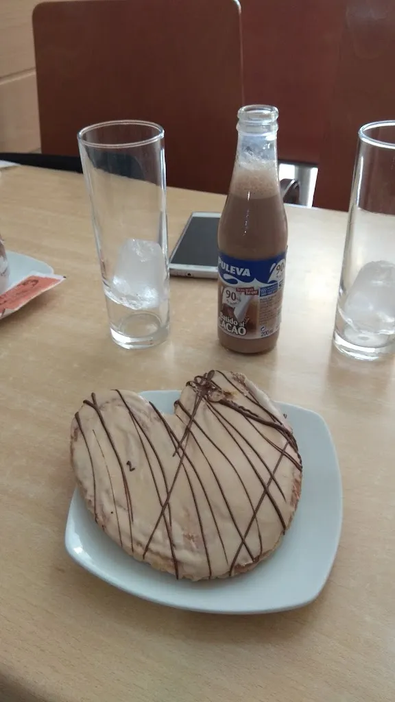 Irene R._Cafetería M.Gálvez_Lora del Río_review