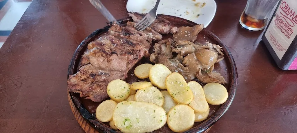 Francis Benítez_La Cervecería_Lora del Río_review