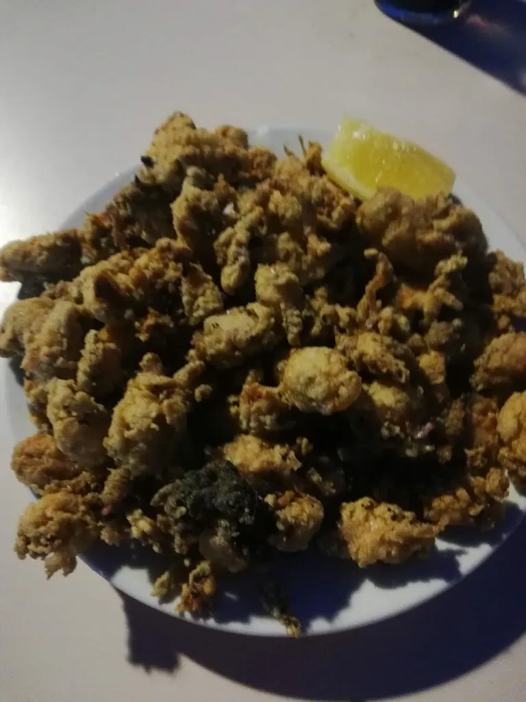 Adriana ARRANZ VICENTE_Merendero El Madroño kiosk_Madroño El_review