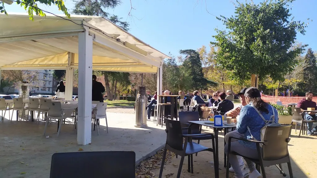 Merendero El Madroño kiosk restaurant in Madroño El