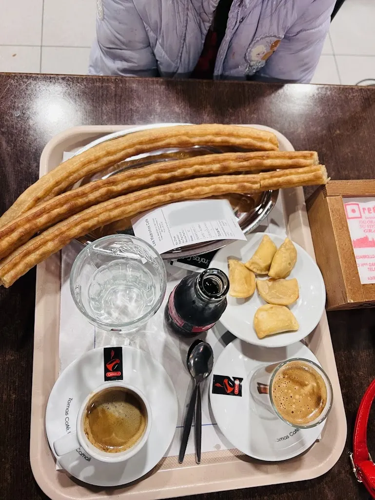 Anukriti Ambwani_Los Madroños_Madroño El_review