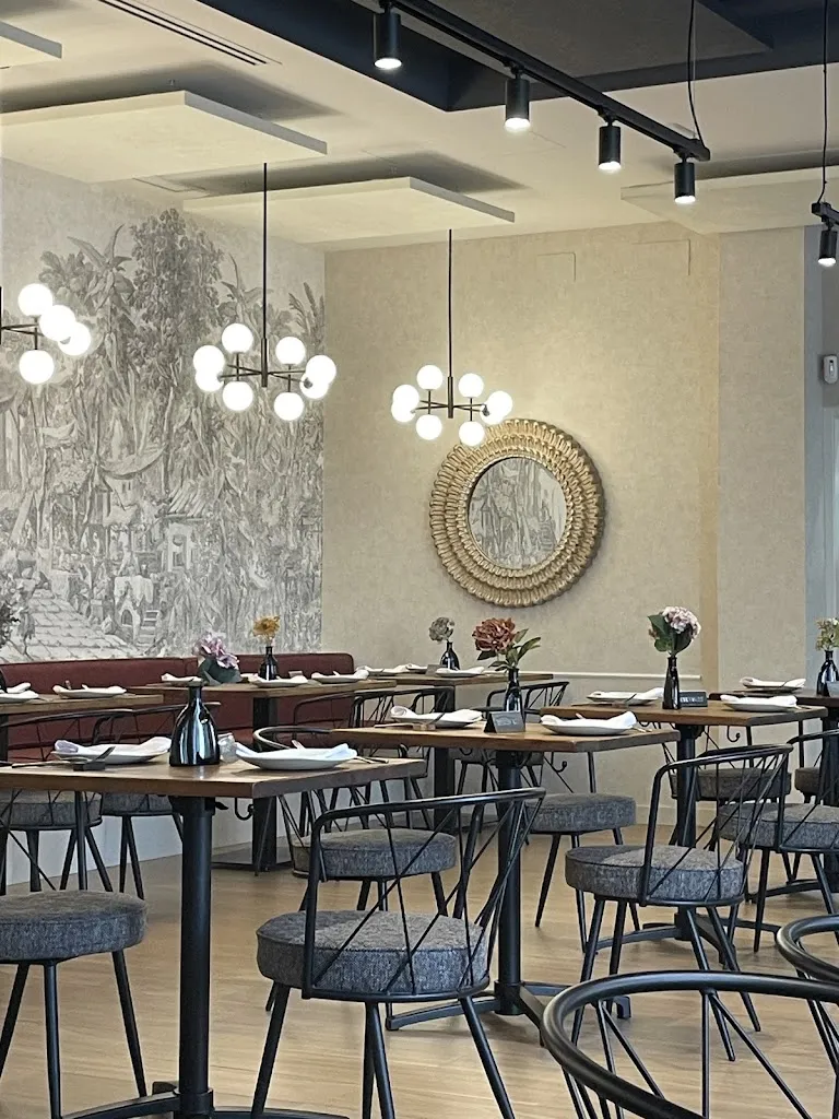 Marina Sesé_El Mercado de Enma_Mairena del Aljarafe_review