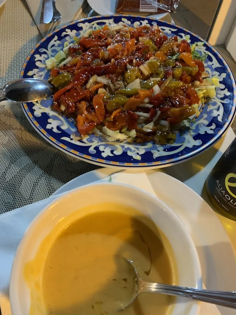 Daniel John Cannons Sabatino_Bar restaurante Nuevo Azahara Taperia_Mairena del Aljarafe_review