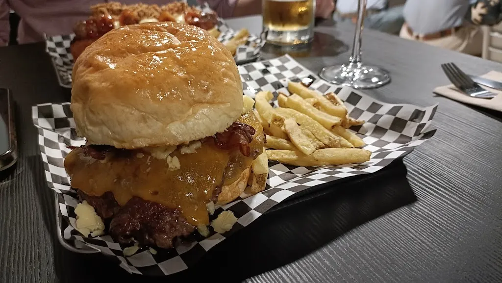 V DG_La Crem Brioche & Burger_Marchena_review