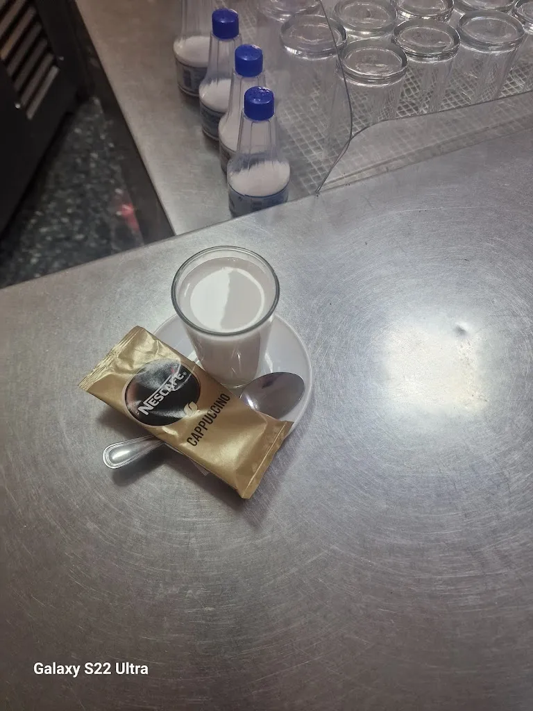 Ioan-Stefan Ardeleanu_Bar Restaurante El Frenazo_Marchena_review