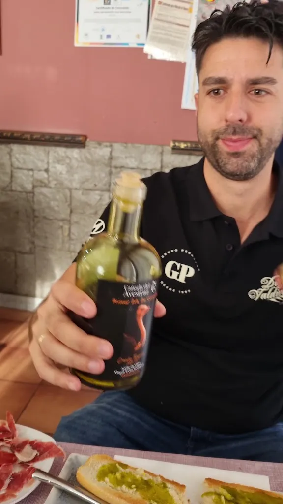 Mario de los Santos_Hotel Restaurante Casa Marchena_Marchena_recensione