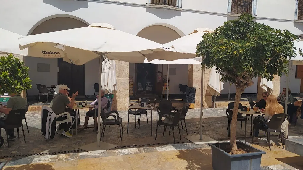 Churrería - Bar Plaza Porticada restaurant in Berja