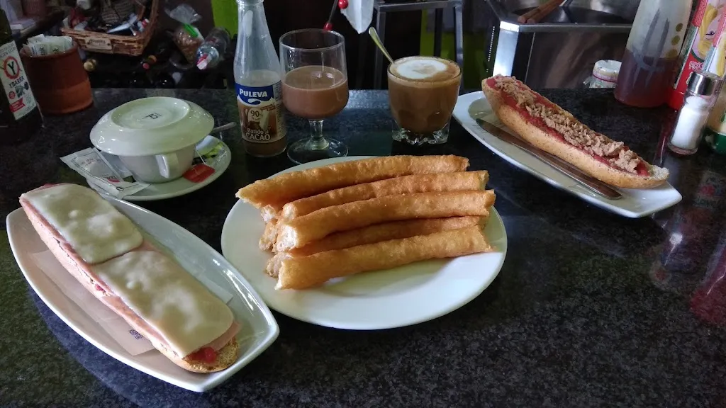 Churrería - Bar Plaza Porticada_Berja_slider_image_2