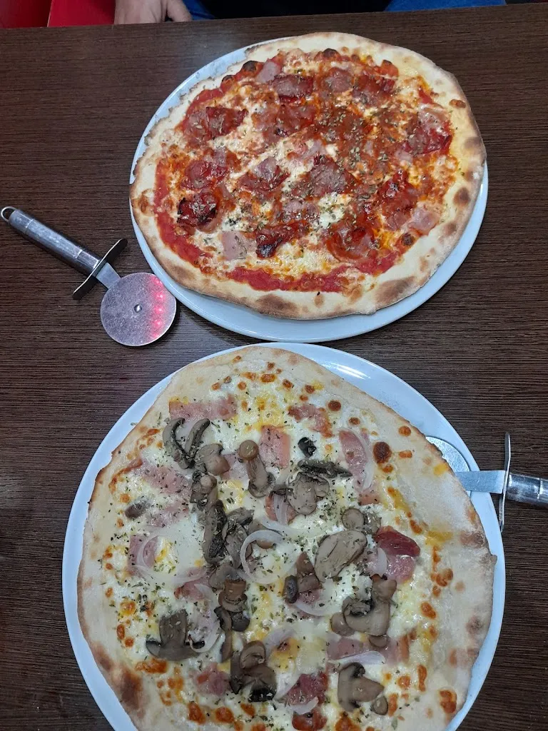 Menu_Pizzeria el Moya_Martín de la Jara_image_2