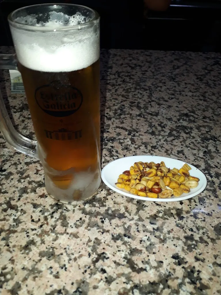 Menu_Bar Pitin_Martín de la Jara_image_4