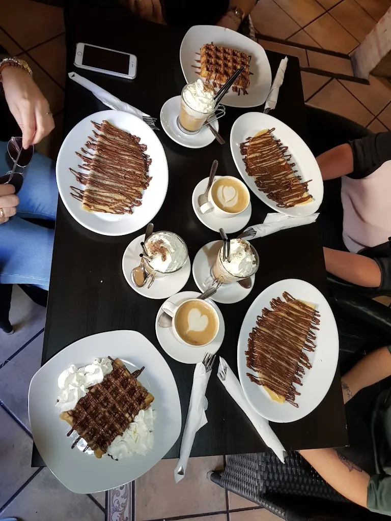 Menu_Cafetería él negro_Martín de la Jara_image_5