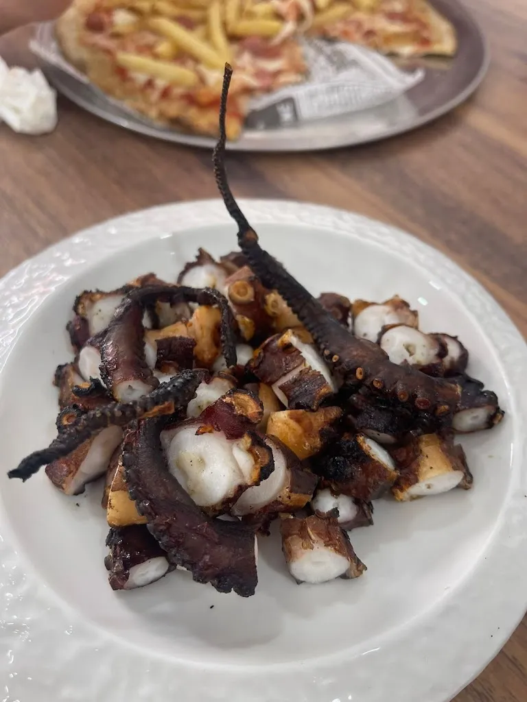 Dolce y Salato Pizza_Berja_slider_image_2