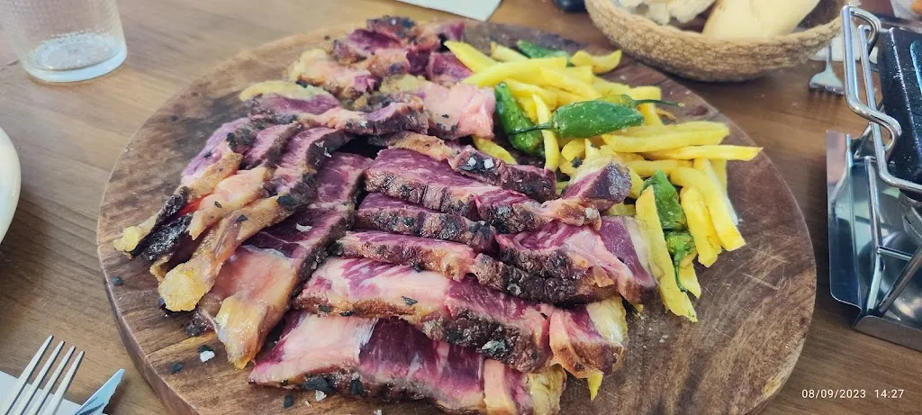 Menu_La Maura Neotaberna_Mairena del Alcor_image_6