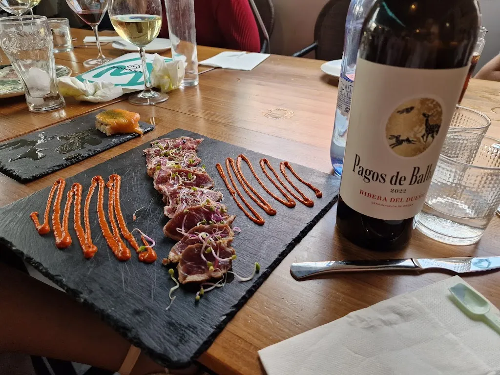 francisco joaquin mesa coronel_La Maura Neotaberna_Mairena del Alcor_review