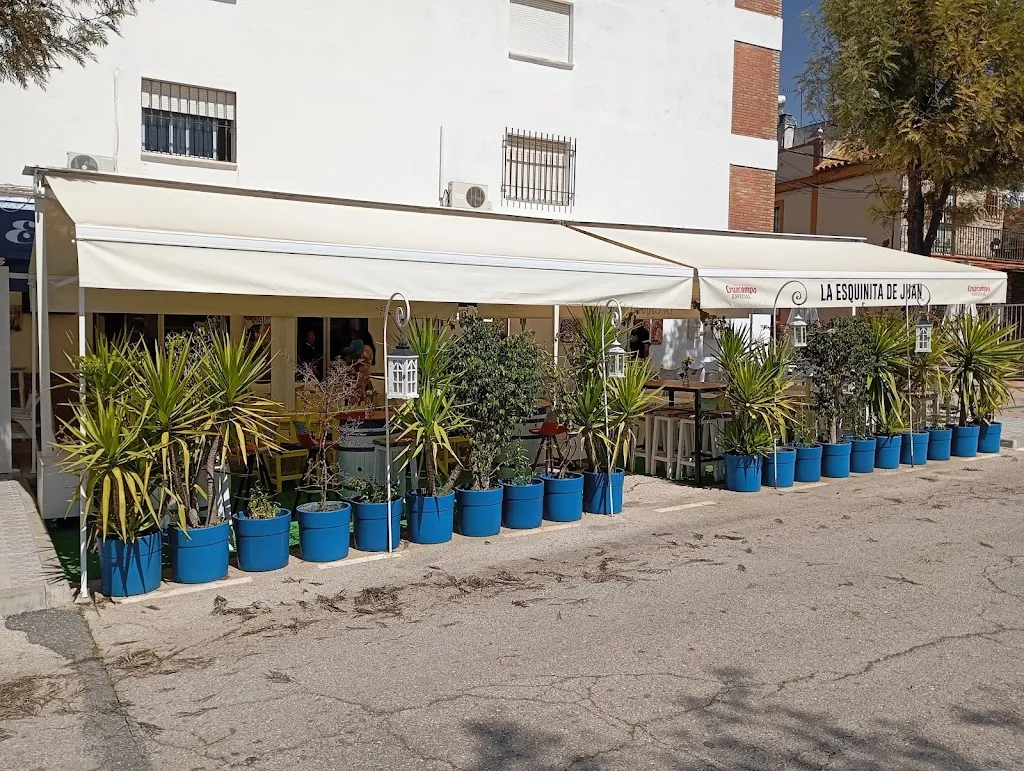 La esquinita de Juan_Mairena del Alcor_slider_image_3