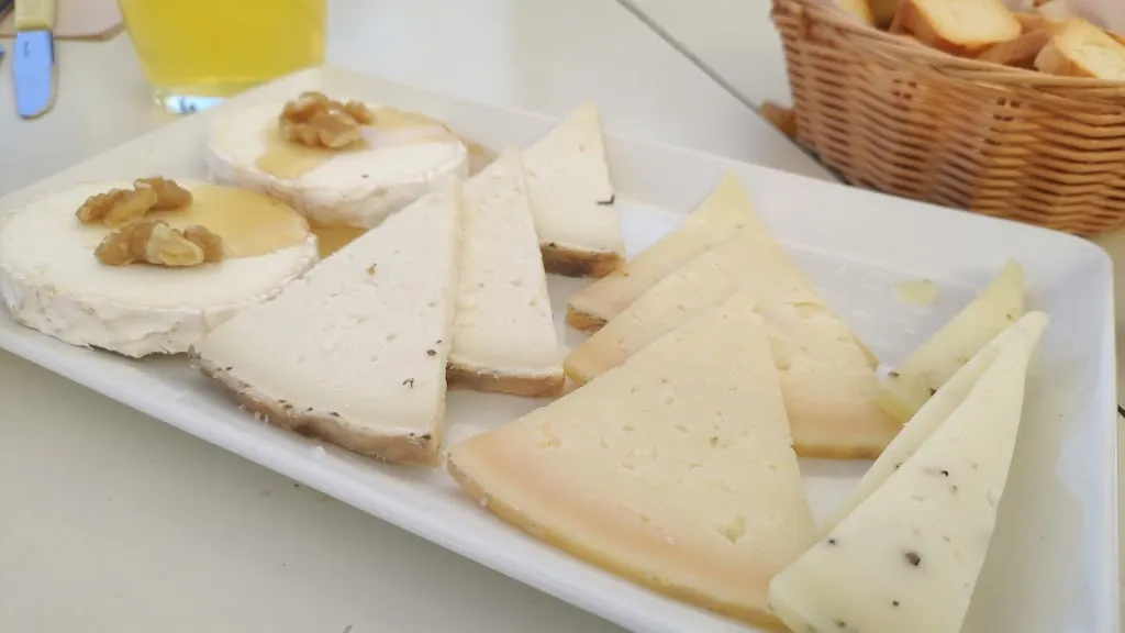 Menu_Restaurante La Taperia_Mairena del Alcor_image_7