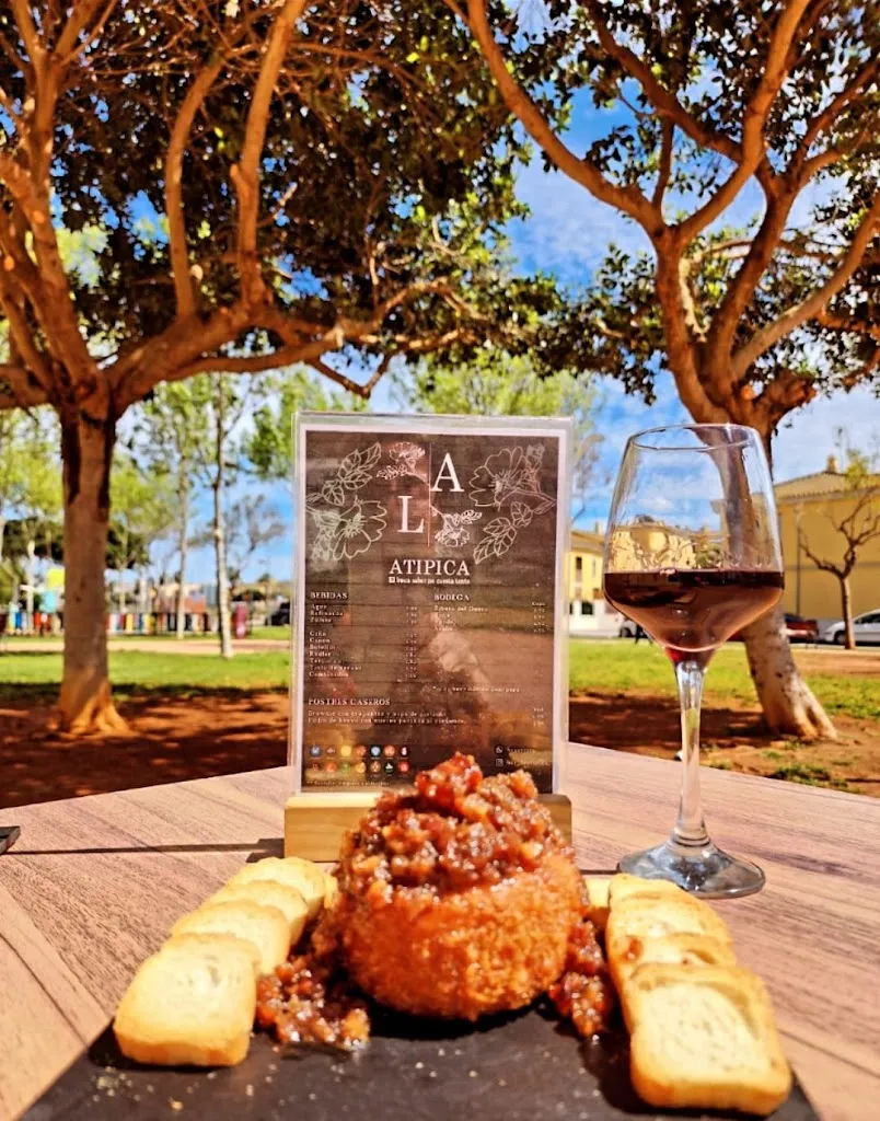 La Atipica restaurant in Mairena del Alcor