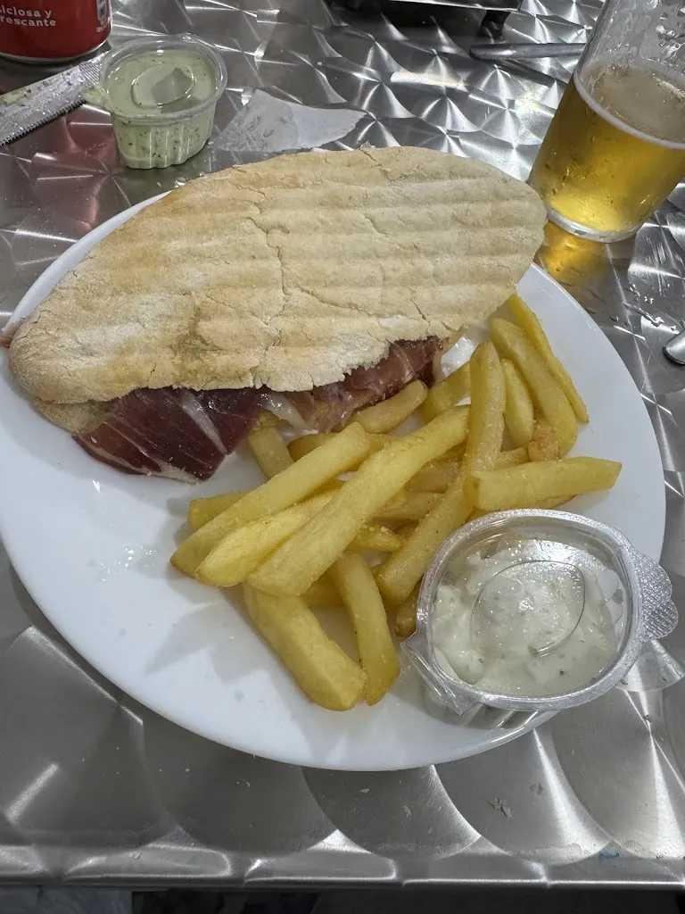 El Chelito Café Bar_Mairena del Alcor_slider_image_3