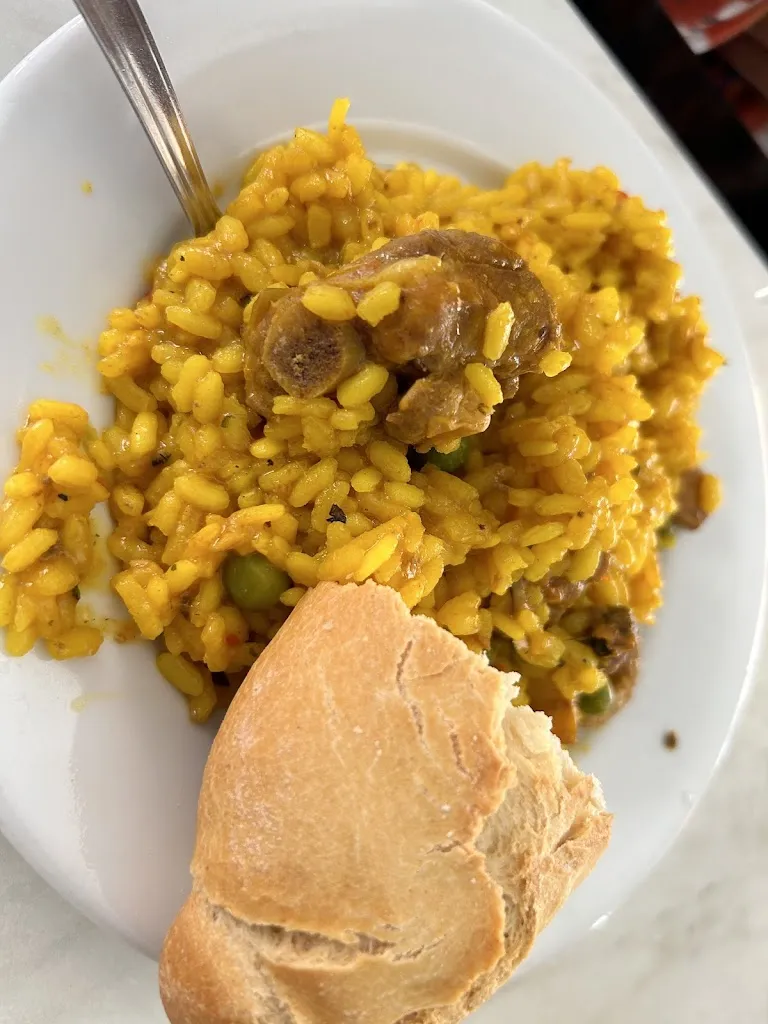 Moisés Iniesta (El Blog de Moisés y Ana)_Bar Belmonte_Berja_recensione