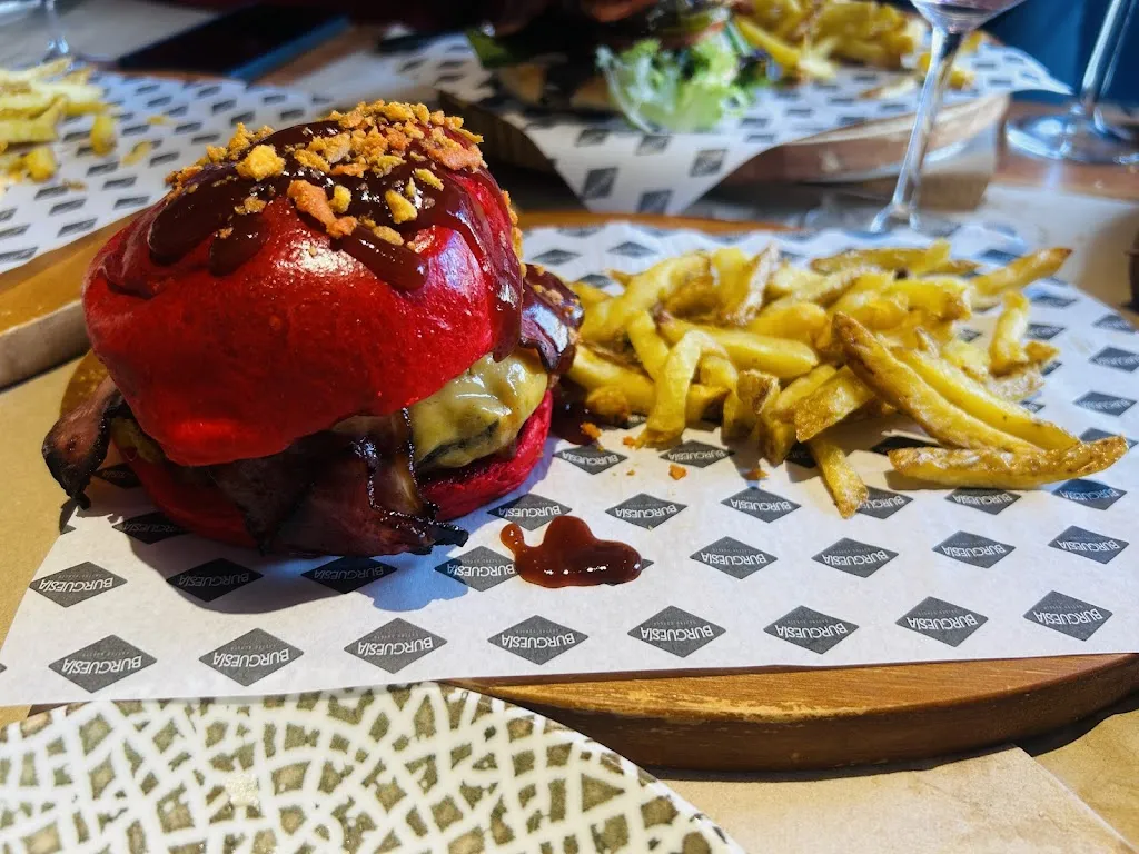 Menu_Burguesía Gastro Burger_Mairena del Alcor_immagine_7